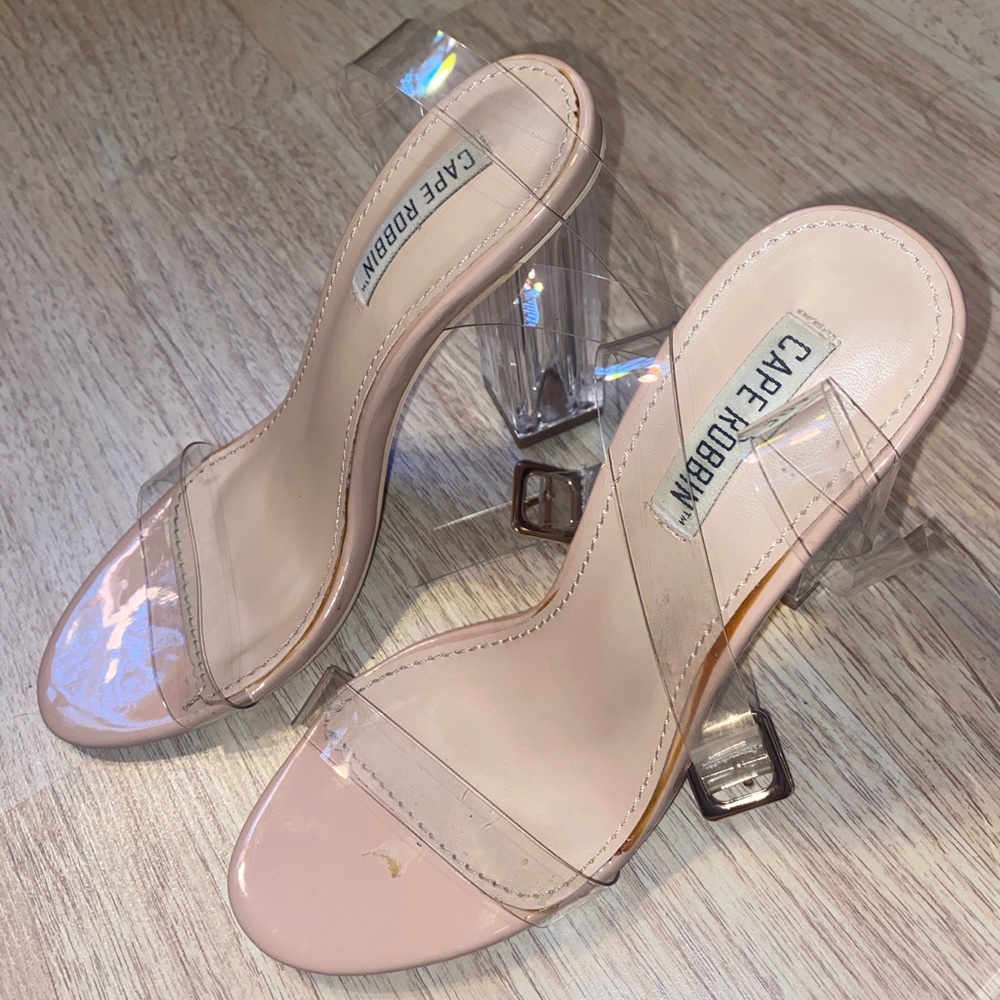 Carpe Robbin Heels